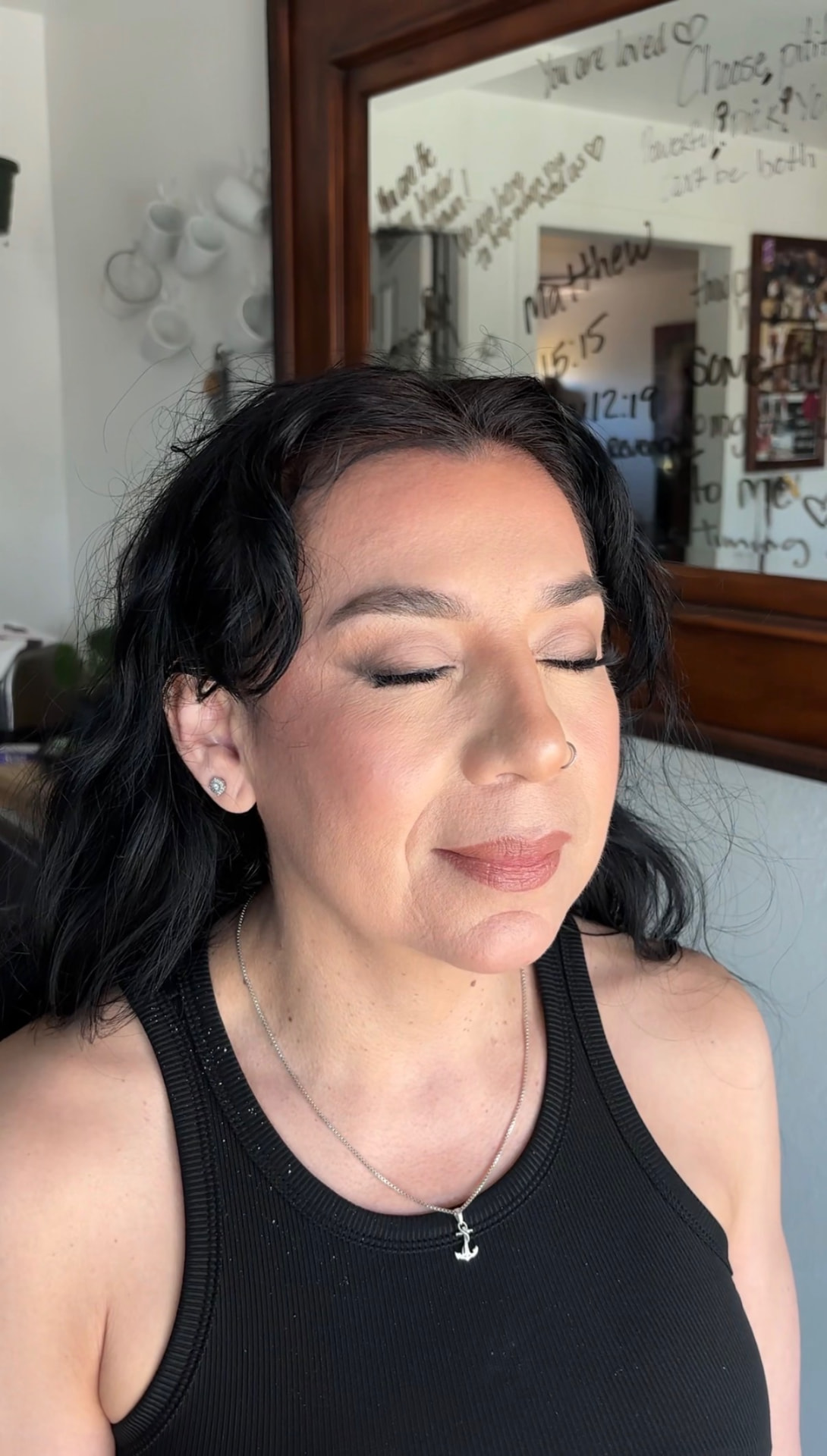 Soft glam makeup with neutral shadow, lashes and rosy lip